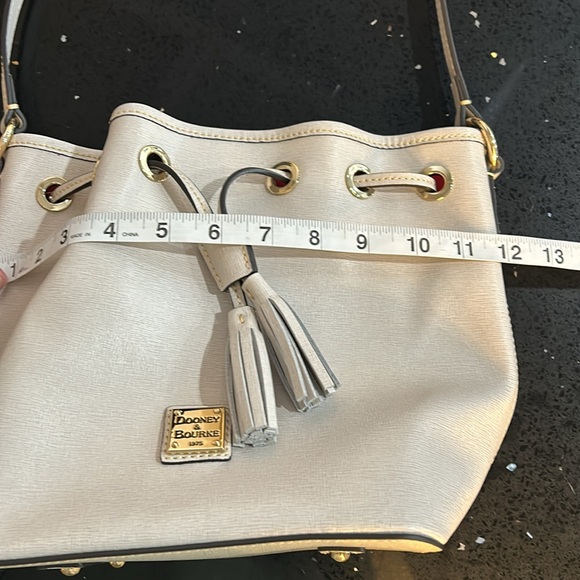 NWOT winter white Dooney and Burke - Picture 9 of 10